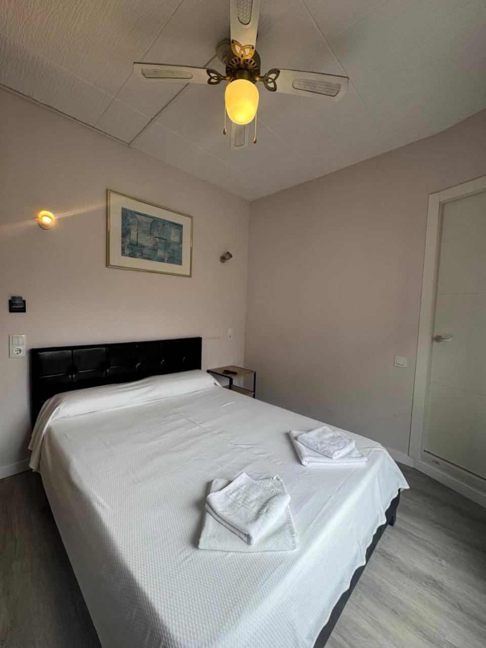 Colibri Hotel Calella Eksteriør billede